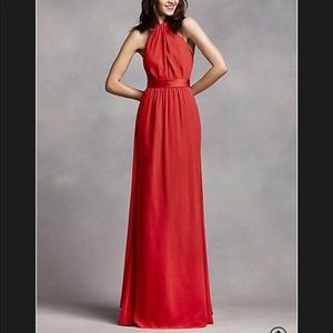 Vera Wang Long Crinkle Chiffon Halter Dress